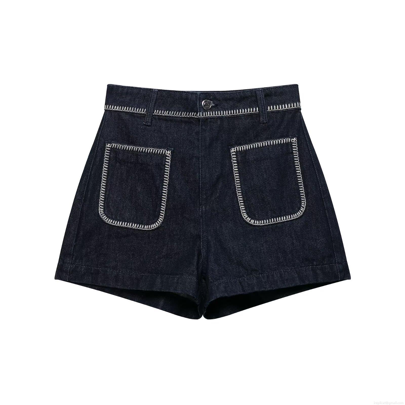 Women High Waist Denim Shorts With Contrast White Topstitching Large Pockets Dark Blue Polyester Casual Sweet Style Shorts For Women